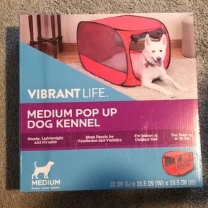 Vibrant life medium pop up dog kennel never opened!